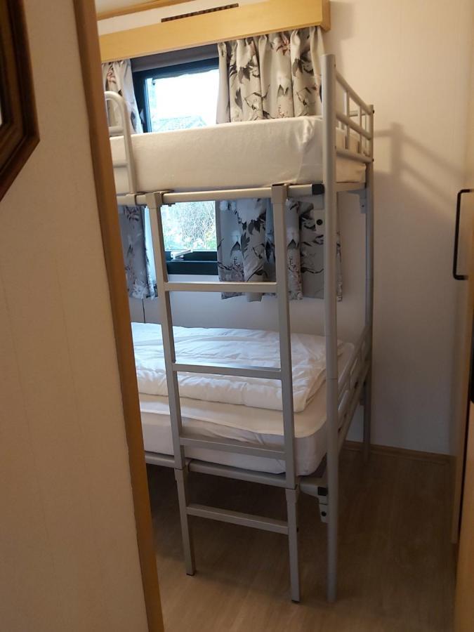 Comfortabel En Gezellig Familie Chalet Tot 6 Personen Op De Veluwe Bungalowpark De Kern Putten Eksteriør bilde