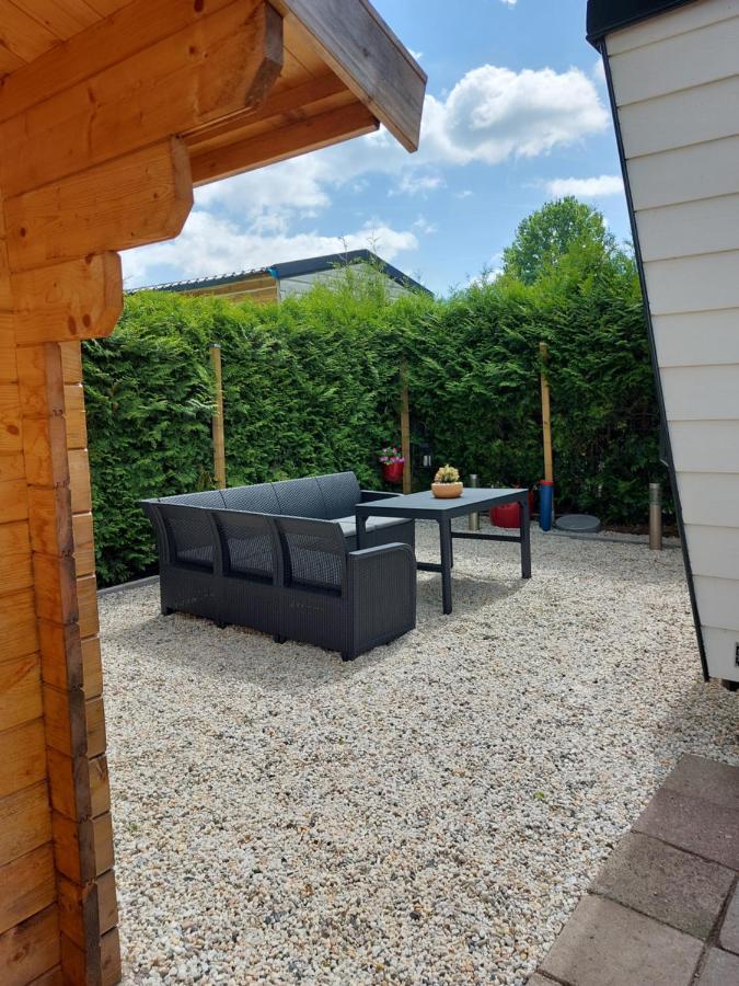 Comfortabel En Gezellig Familie Chalet Tot 6 Personen Op De Veluwe Bungalowpark De Kern Putten Eksteriør bilde